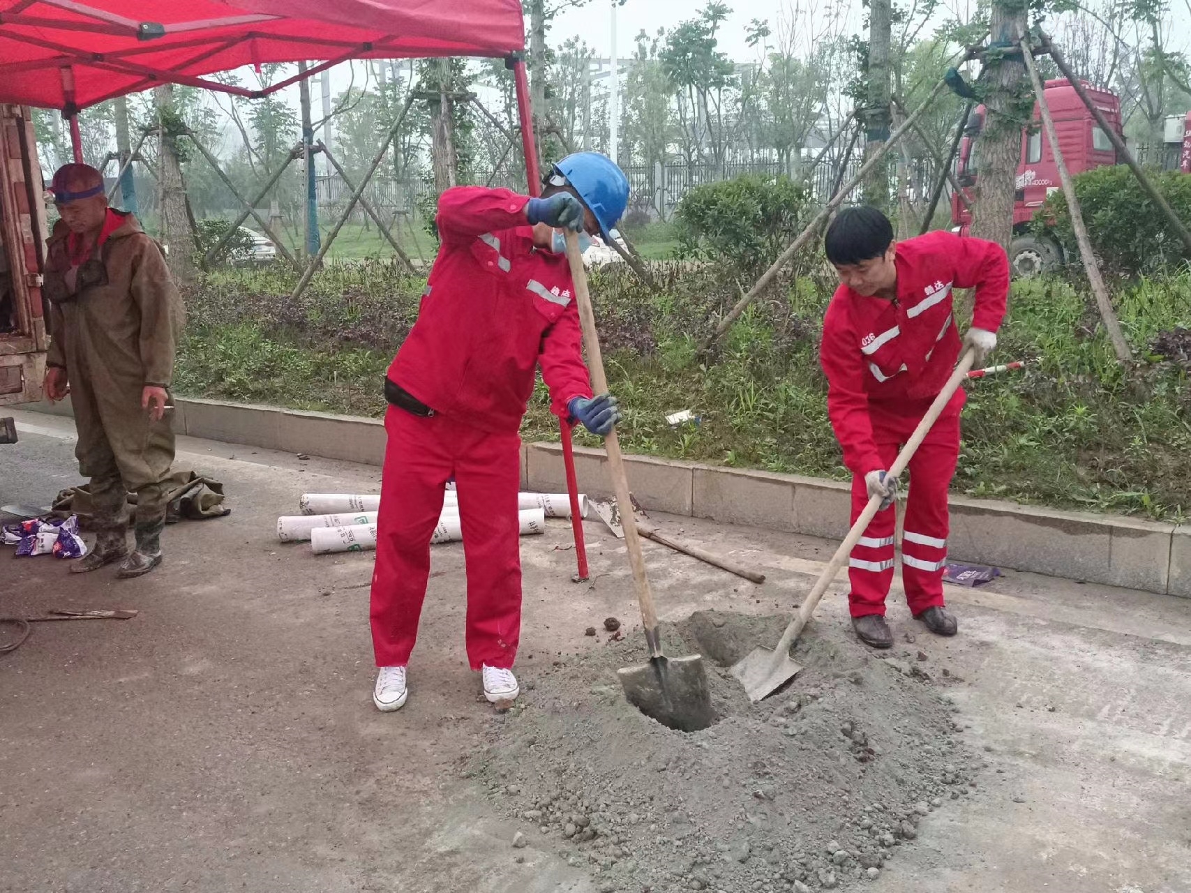 斗门管道疏通哪家好】及时进行市政管道清淤