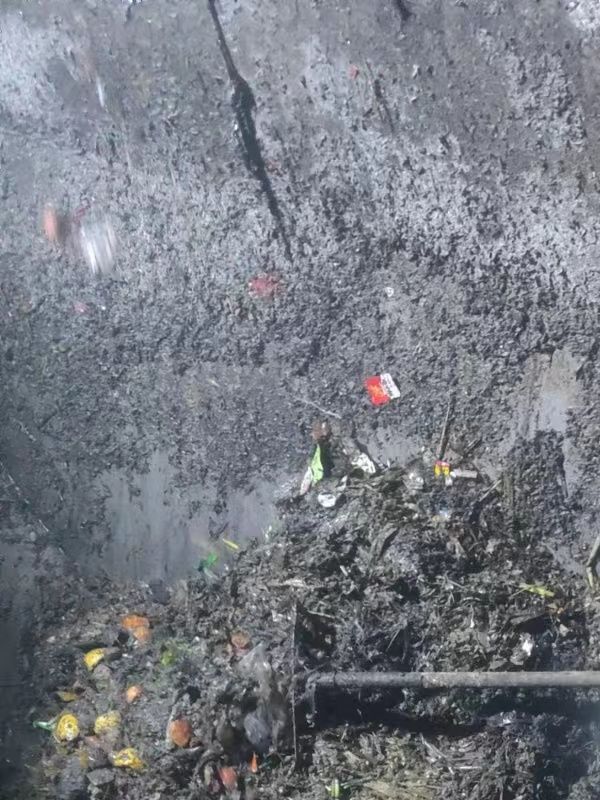 斗门污水池清理
